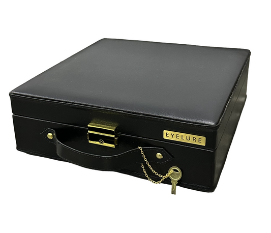 Universal Cosmetic Box